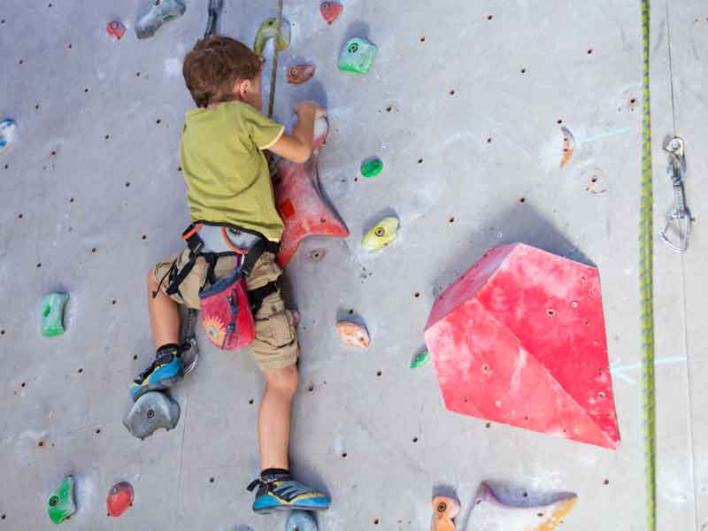 Boulder Heads Indoor Climb