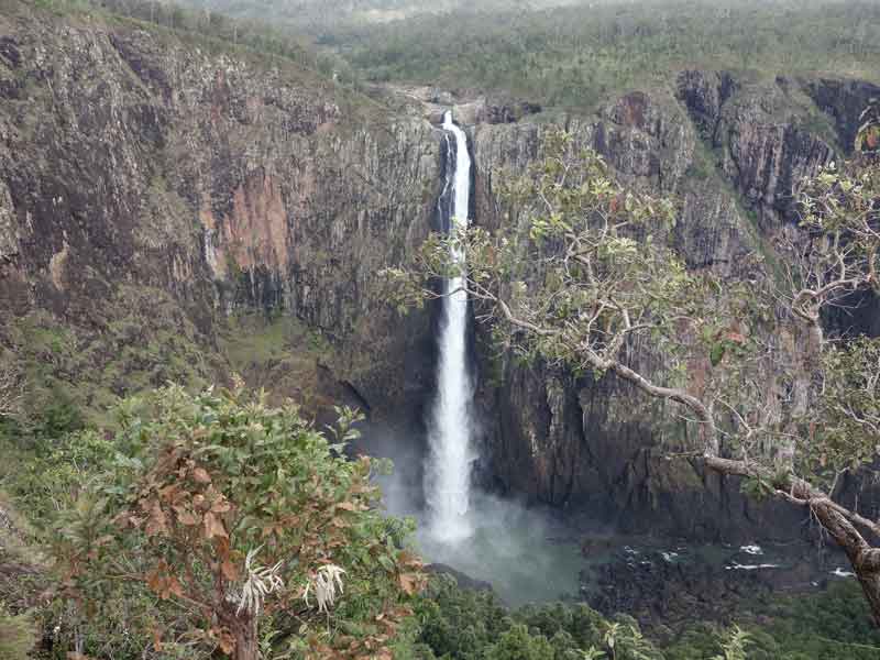 Wallaman Falls